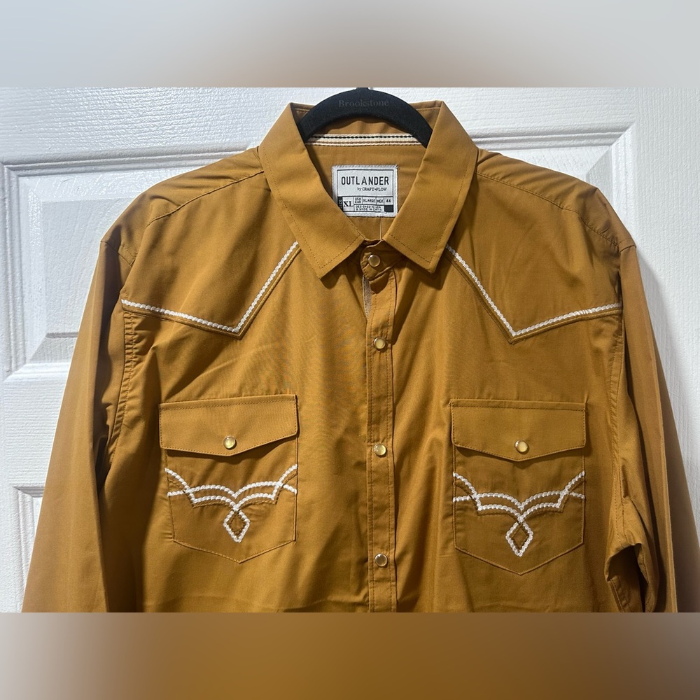 Outlander Western-Style Dress Shirt in Camel Brown